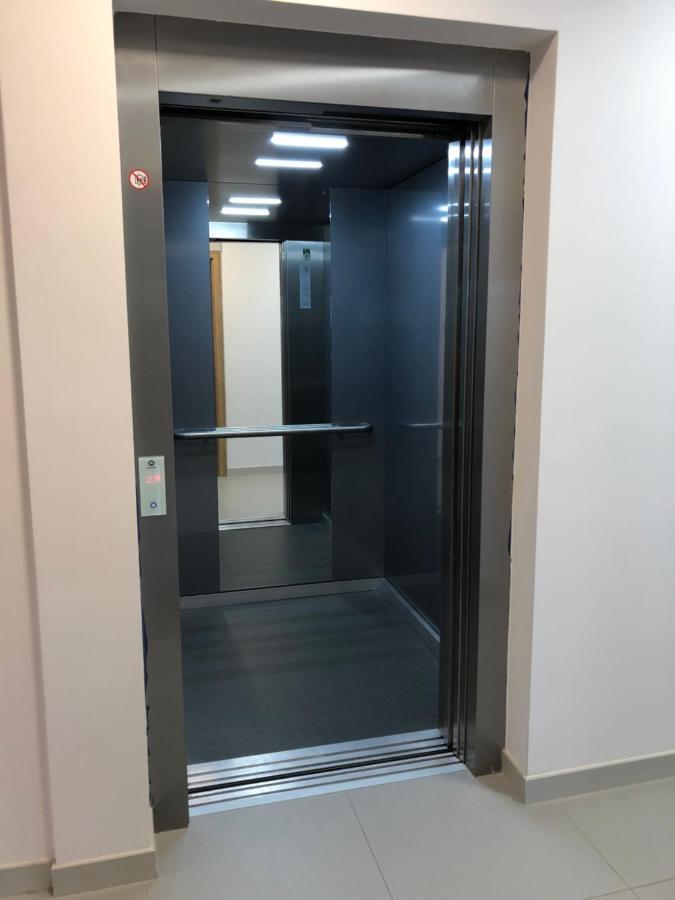 Apartament U Maksa W Slonecznych Apartamentach ウストロニエ・モルスキエ エクステリア 写真